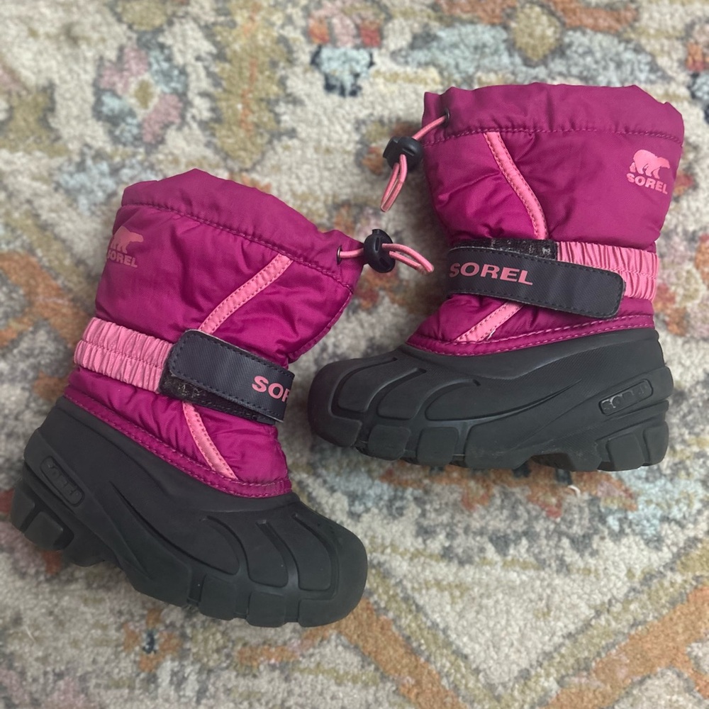 Kids' Flurry Waterproof Snow Boot Pink size 9